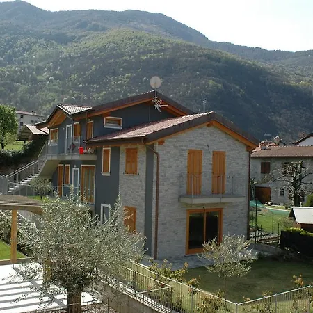Giardino Ulivo Apartament Colico